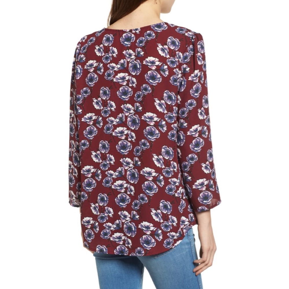 HINGE Maroon Floral Print V-Neck Blouse - Picture 3 of 14